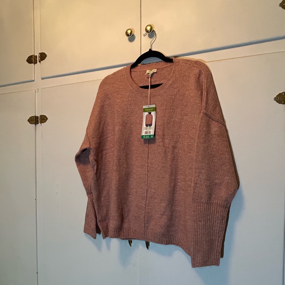 Legendary Outfitters Crewneck Sweater
